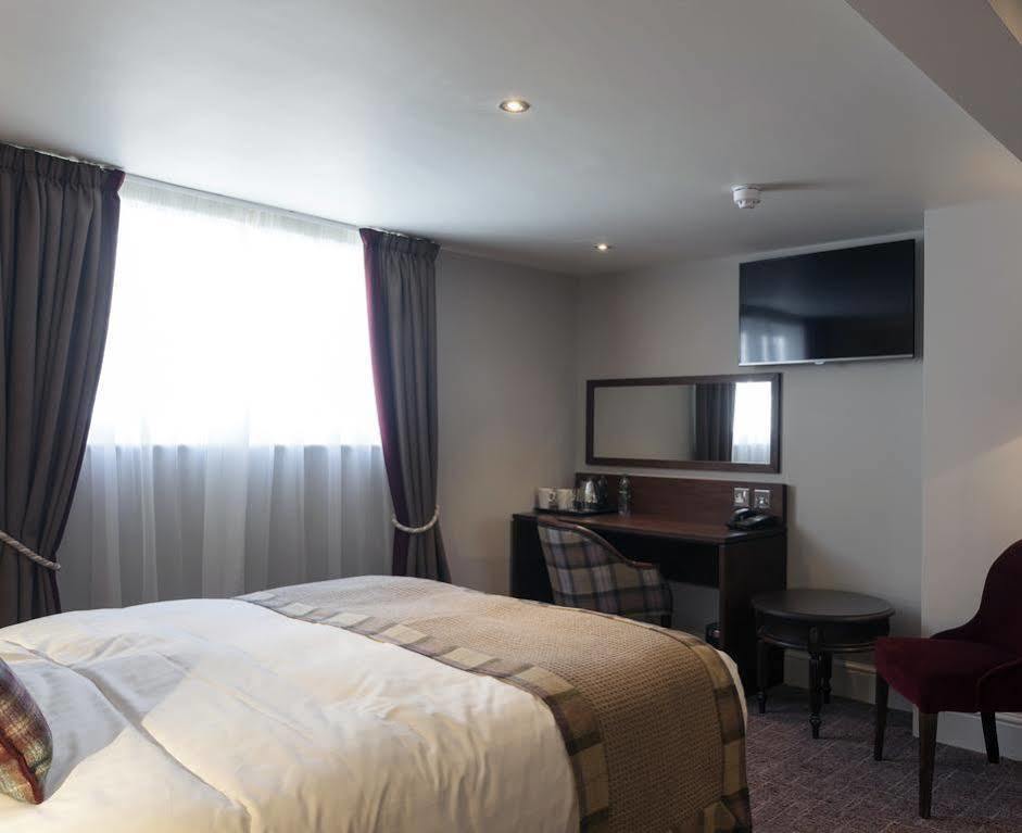 The White Hart Hotel Cullompton Exterior photo